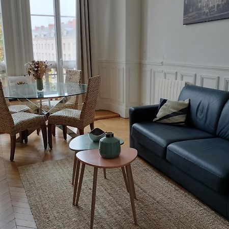 Appartement Avec Belle Vue Sur La Place Du Martroi Orléans Exteriör bild