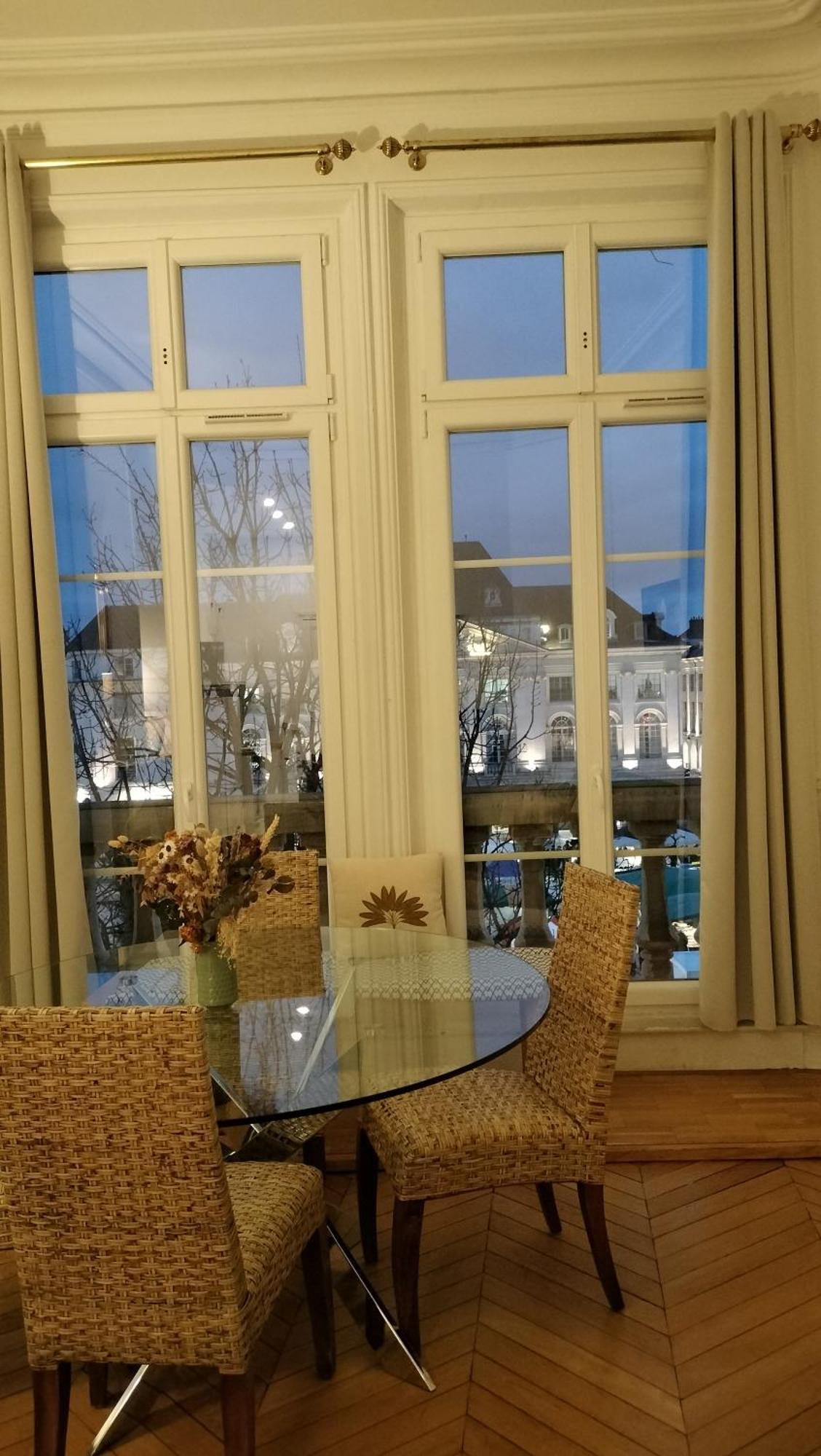 Appartement Avec Belle Vue Sur La Place Du Martroi Orléans Exteriör bild